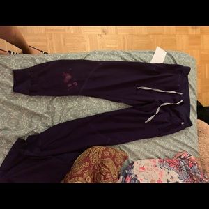 Purple figs medium bottoms and small top